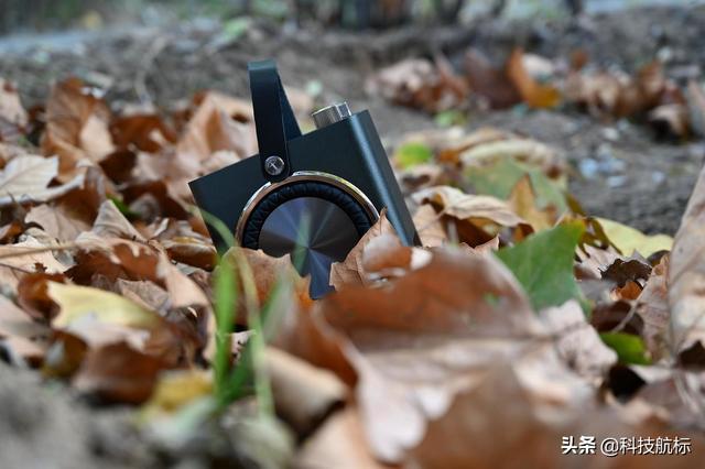 不止好听，唱K也不在话下，带上艾特铭客金刚6随处开趴