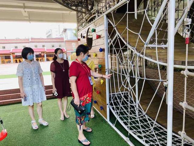 超级宝妈|督学在行动 有序迎复学——记责任督学莅临洗墨池幼儿园检查指导复学准备工作