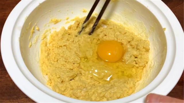 天冷了，早餐别去外面买，教你懒人做法，比肉还香，孩子抢着吃