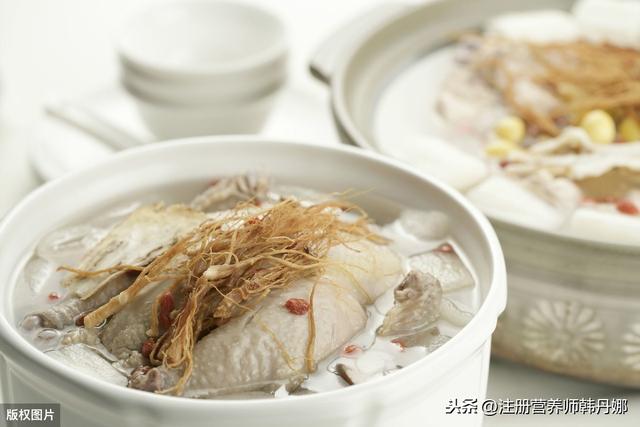「超级宝妈」8个月子餐禁忌，送上产后第1周食谱，让你身体恢复，快人一步