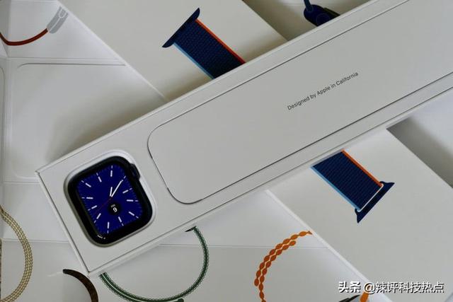 嗨，苹果，请卖给我没有表带的Apple Watch