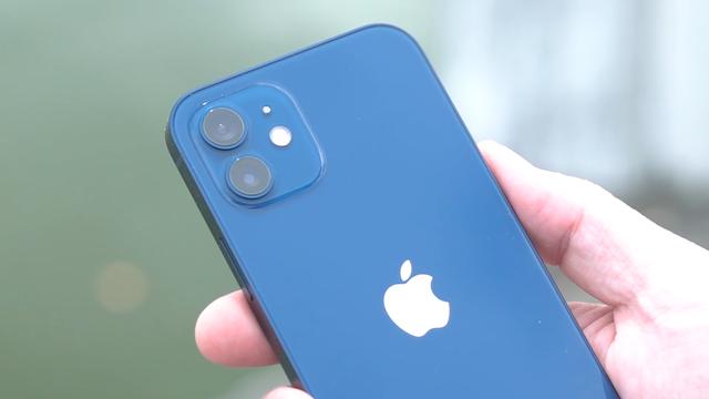 跌至5999元，iPhone12开始降价，苹果分销商真强大