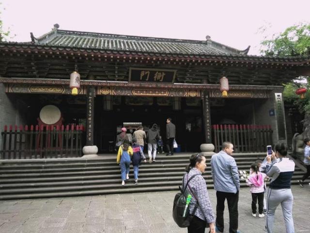 #玩乐足迹#重庆的特色商业古镇,菩提山下长寿古镇