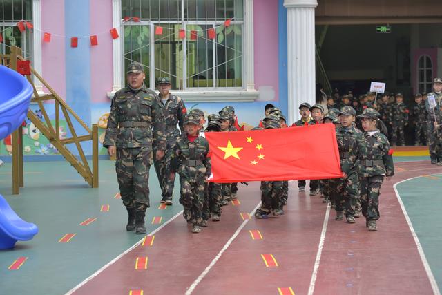 国防教育从娃娃抓起——会东县幼儿园开展国防军事教育活动