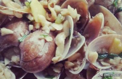 【你的育儿经】儿童开胃辅食做法推荐：儿童奶酪炒饭、儿童鸡蛋糕、蒜香蛤蜊