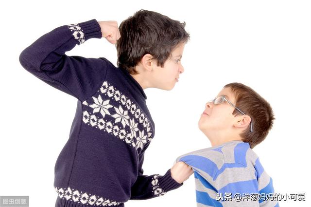 「你的育儿经」孩子在幼儿园遭到同学殴打欺负，你会选择“沉默是金”吗？