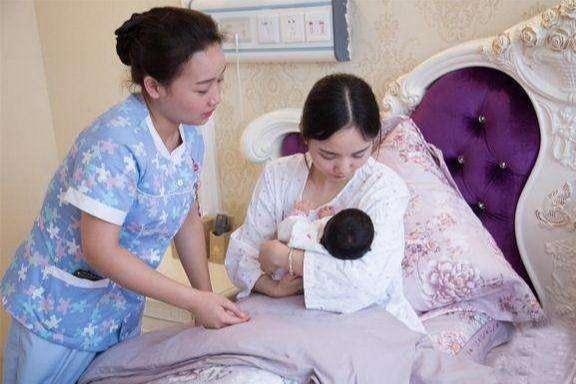 婉转应和|若是涨奶溢奶，多余的母乳怎么处理？能给老公喝？听听医生怎么说