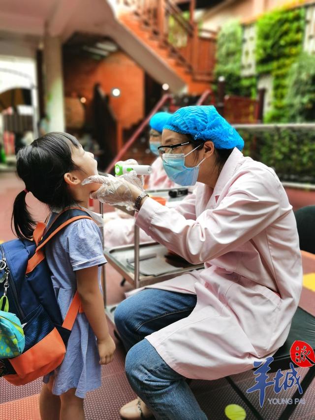 超级宝妈|“不少孩子都长高了!”广州约26.7万小萌娃今天返园,有孩子兴奋得睡不着
