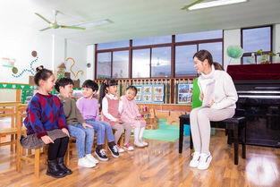 「超级宝妈」幼儿园老师没帮宝宝换＂湿裤子＂,宝妈群里怒怼，众家长霸气回复