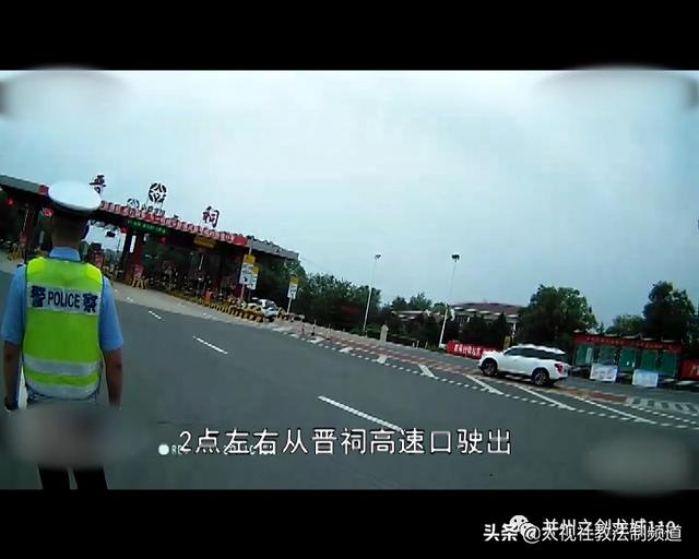 避风港|儿童误吞电池 交警接力送医