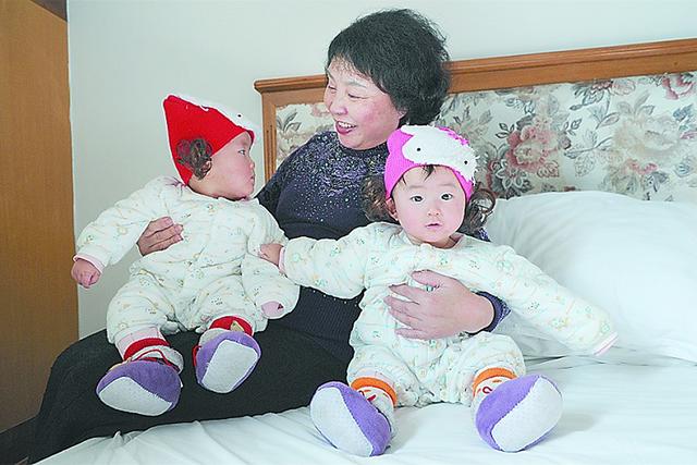 你的育儿经■67岁古稀老太产女,产后两天即可走动,高龄孕妇注意这些是关键