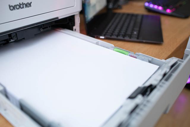 疫情下在家如何从容面对工作压力——兄弟DCP-B7535DW激光一体机