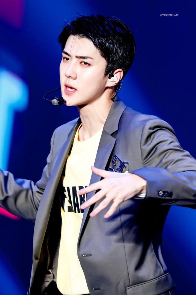 娱乐时光机|吴世勋进军电影圈，出演《海盗2》，“南韩仙子”终于被荧幕挖掘