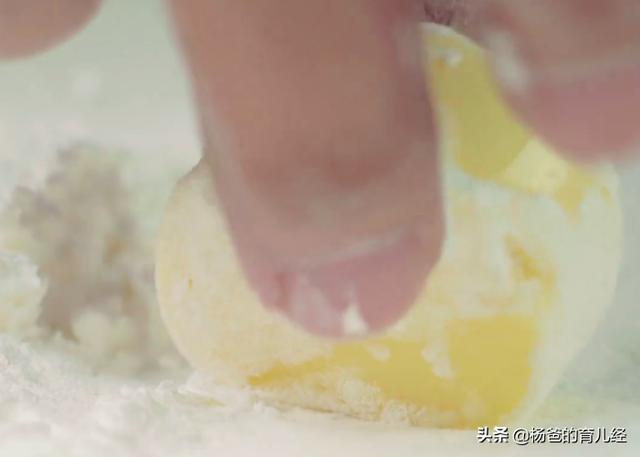 鸡蛋豆腐的美味新吃法，鲜嫩爽口，营养丰富，孩子爱吃的素味美食