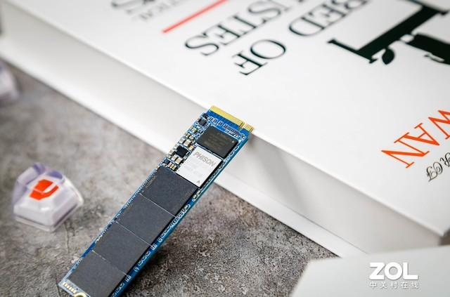 龟甲 T3000 NVMe SSD评测：稳以载“千秋”