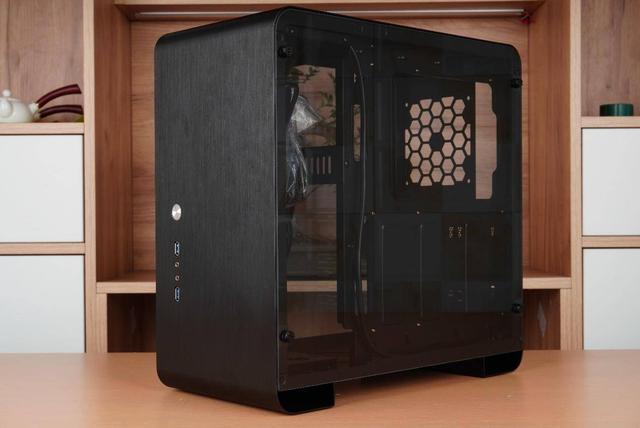 什么？您也想玩小的ATX主机？同道中人啊