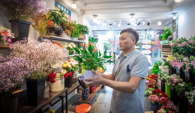 花店|崇明的第一家花店，今年30岁，你一定去过