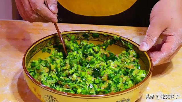 明日大雪，别忘记给家人包这2种馅的饺子，便宜又营养，好吃不腻