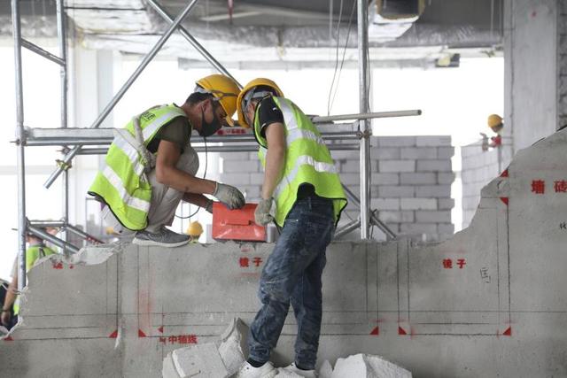 集团|深装集团传承红色基因，将党建做到实处落到细处