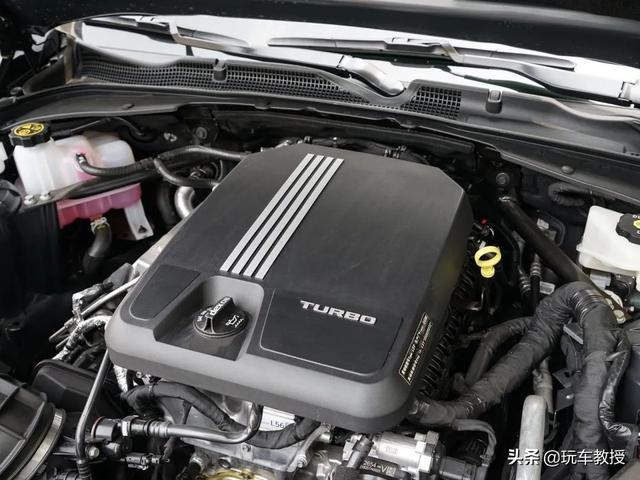 2.0T+8AT，21万全搞定的CT4！适合去接你青涩的女友