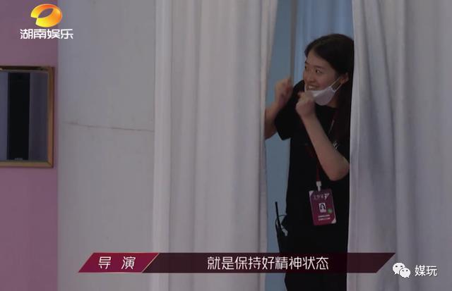 9号放映厅|《乘风破浪的姐姐》VS普通选秀，15组对比看出差别