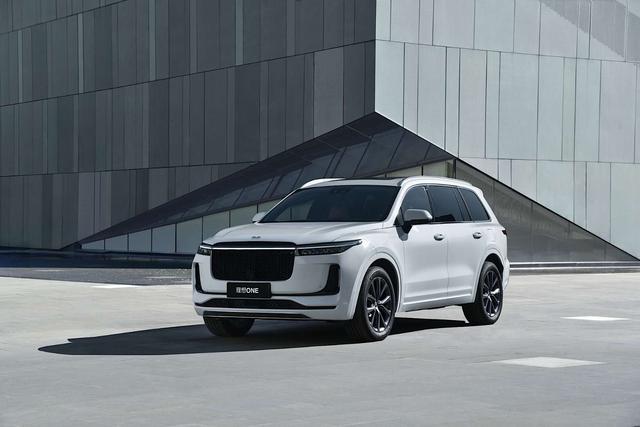 交付量|首个季度盈利、发力纯电动 理想汽车距“中国第一”还有多远？