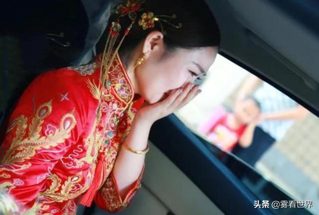 晴空蓝兮|孕妈生5胞胎 , 门外挤满80人陪产, 得知孩子“性别”后大家笑翻了