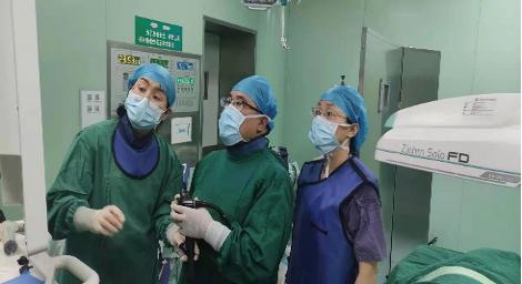 内镜|山西省汾阳医院完成吕梁首例十二指肠乳头腺瘤内镜下切除+ERCP胆胰管支架置入术
