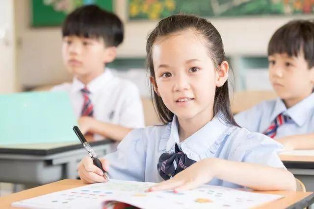 青瓷清茶|“养儿三忌，养女五忌”，父母早知道早避开，孩子日后少走弯路！
