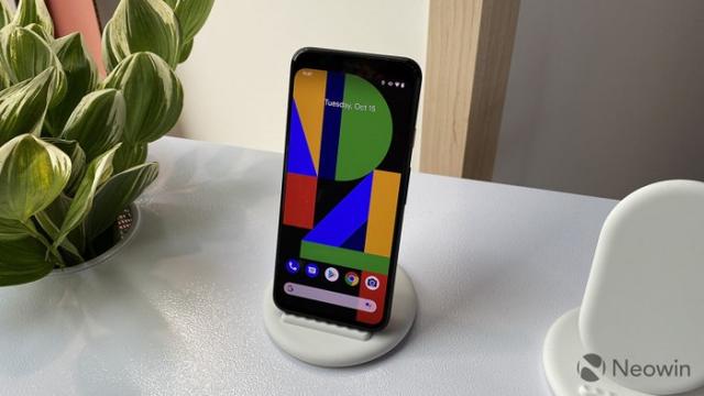 环球网@谷歌将修正Pixel 4智能手机闭眼也能面部解锁的错误
