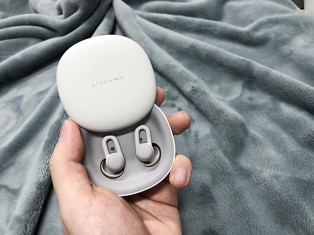 Amazfit ZenBuds 体验：助眠音律、睡眠监测、私人闹钟一机搞定