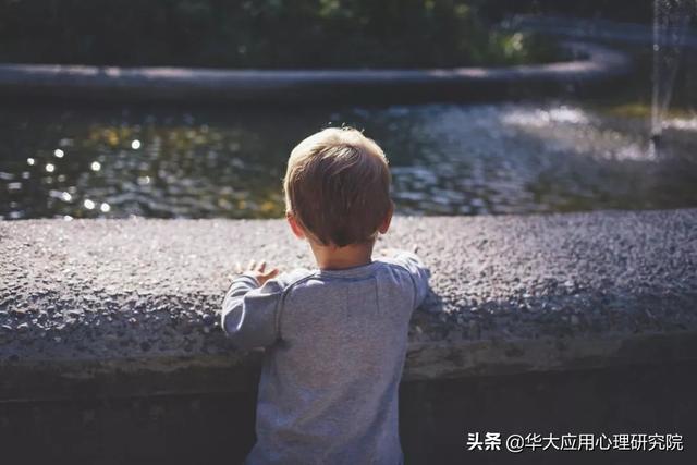 老鹰捉小鸡|孩子13岁了，处于叛逆期，不知道如何与她沟通？