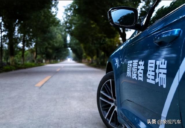 吉利新车20天就破万，李书福第二次豪赌又赢了