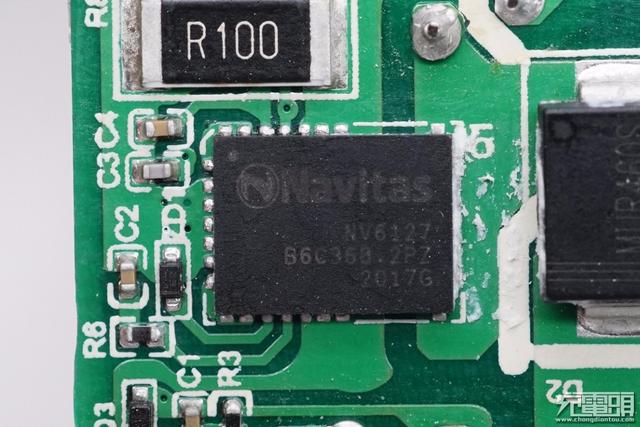 联想90W双C口氮化镓快充拆解，双口45W快充，内部设计爱了