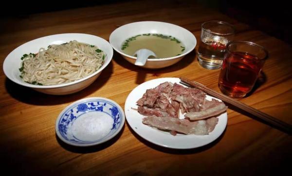 蟹黄|吃过与蟹黄汤包完全不一样的蟹黄馒头吗？这些传统美食经得住岁月检验