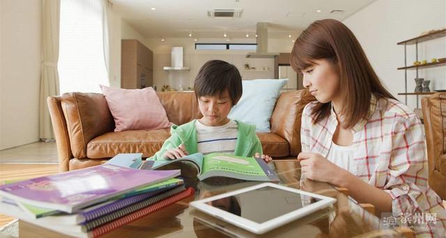 『超级宝妈』幼儿园还没开学，宅家如何不耽误孩子学习？这样做让娃“宅”而不“慌”