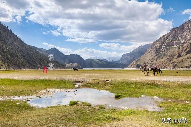 #趣旅游#一年只开放5个月,这条纵贯天山脊梁的景观大道,老司机才能挑战