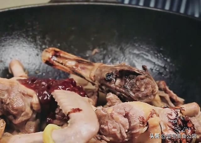 分享嫩姜鸭的好吃做法，鲜香肉嫩又营养，简单美味的肉食家常菜