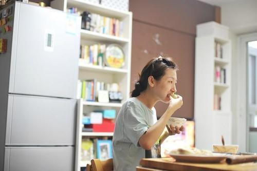 超级宝妈：准妈妈怀孕后要“一顿不吃”，不然可能会影响孩子，别不上心
