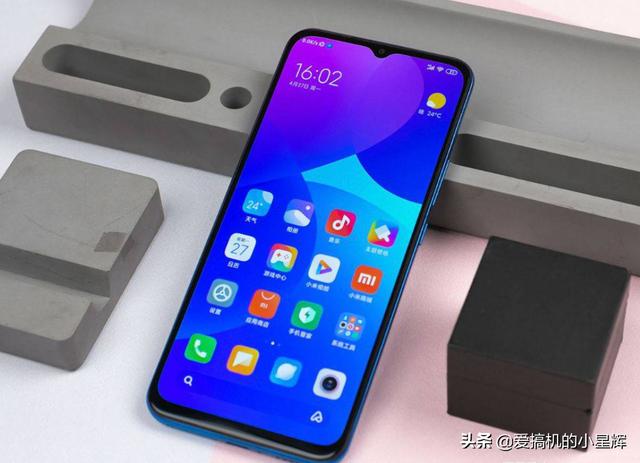 变焦能力最好的千元机，50倍变焦+6+128GB仅1999