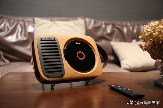 「你的育儿经」准妈妈和宝宝一起听音乐 ―― 巫单曲人生CD机