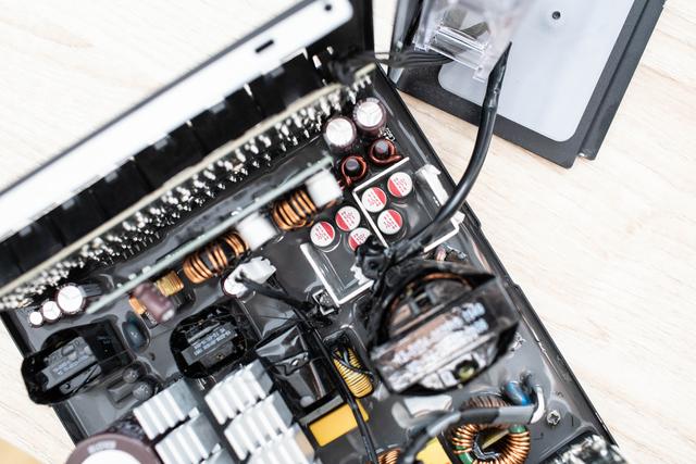 质保10年，买了绝对不亏，机箱里最值得投资的硬件，超频三七防芯