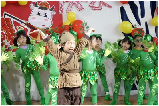 把成语故事演绎成古风十足的音乐剧，杭州这所幼儿园的小伢儿不得了