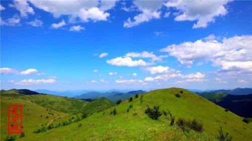 镇坪黄安坝:蓝天绿海亲子露营 高山草甸酣畅呼吸