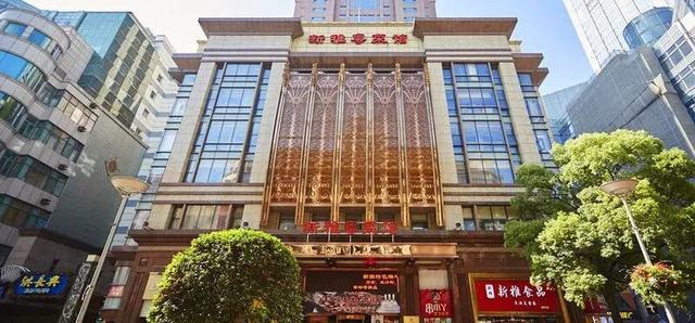 真香预警！最新最全上海老字号“半成品年夜饭”大盘点！在家吃出网红老饭店米道