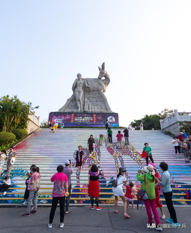 #世界那么大#海南唯一的山顶公园，以“情爱文化”著称