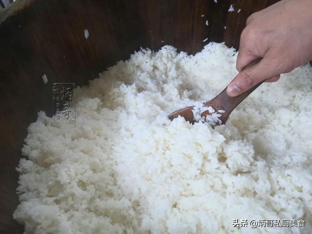 莆田老夫妻开店卖它，小菜随便搭，人均15块，食客：就认这个味