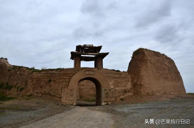 【玩乐足迹】甘肃与内蒙宁夏交界有个县，曾是兵家必争之地，有座活的军事要塞