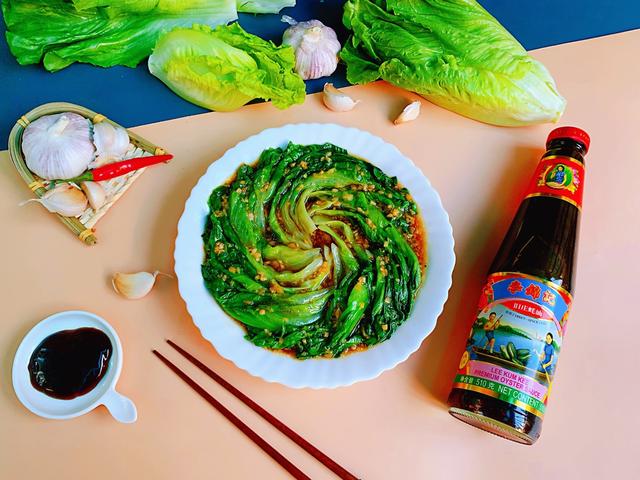 入冬后，时常吃得太油腻，试试这道菜，口感脆爽还刮油