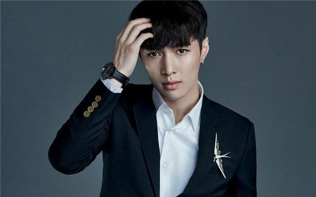 想恋爱了!张艺兴节目感慨自己“孤独”,希望能有人陪|电影工厂